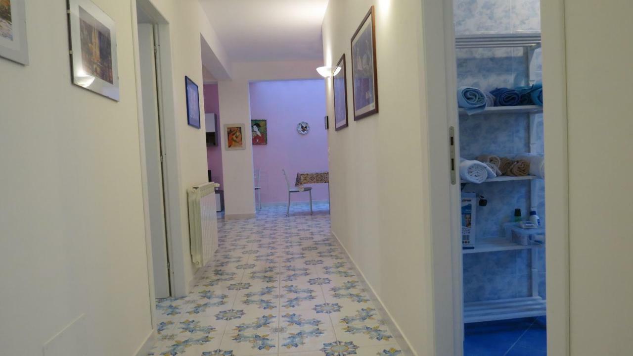 Il Roseto Di Betty In S1 Palermo